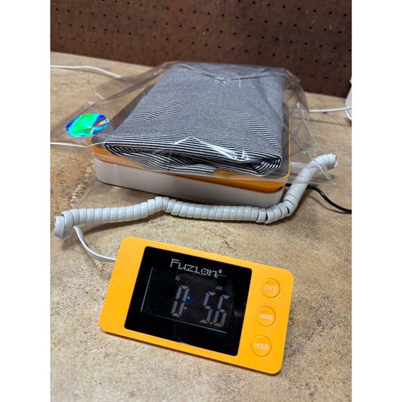 Eddie Bauer Navy Blue & White Stripe 3/4 Sleeve Top – Size Small - Picture 4 of 4